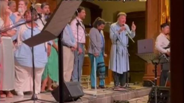 Bishop in dressing gown interrupts church concert - and asks crowd to 'leave my house'