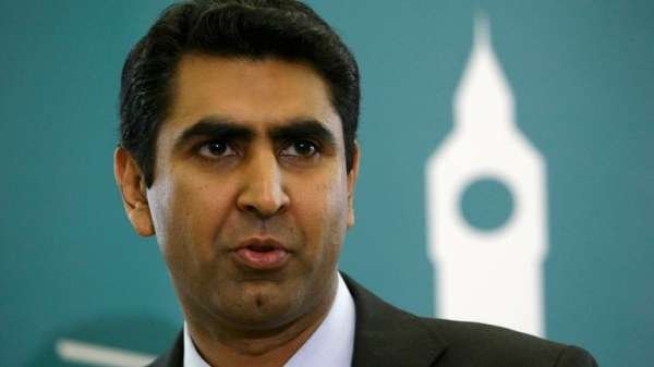 Heathrow-funded group sending 'incredibly misleading' mail to homes across west London, campaigners allege Heathrow-funded group sending 'incredibly misleading' mail to homes across west London, campaigners allege