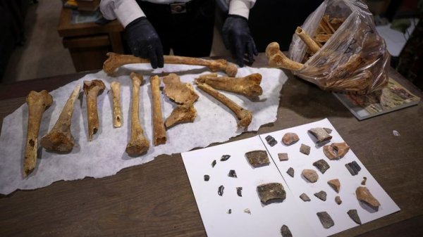 Syrian contractor discovers ancient Byzantine tomb complex during construction 