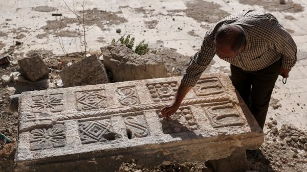 Syrian contractor discovers ancient Byzantine tomb complex during construction 