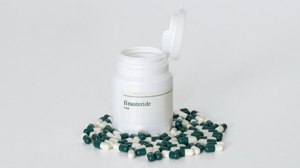 Hair-loss drug tied to suicides, depression and anxiety in global study Hair-loss drug tied to suicides, depression and anxiety in global study