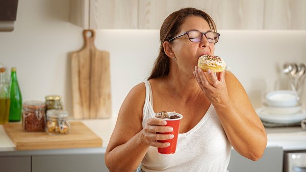 Spike in deadly cancer before age 50 linked to common convenience foods Spike in deadly cancer before age 50 linked to common convenience foods