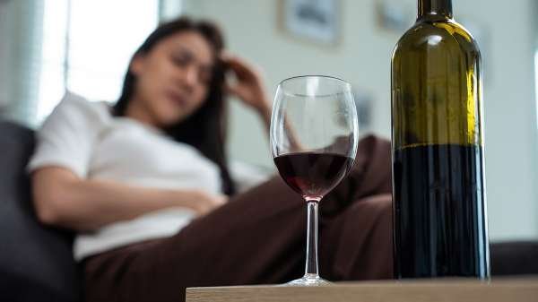 Doctors reveal what &lsquo;reasonable&rsquo; drinking looks like &mdash; and who should avoid alcohol