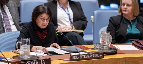 Ukraine: Deadly Russian strikes push civilians deeper into winter crisis
Ukraine: Deadly Russian strikes push civilians deeper into winter crisis