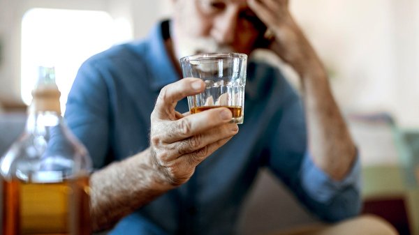 Little-known prescription pill is helping Americans drink less alcohol